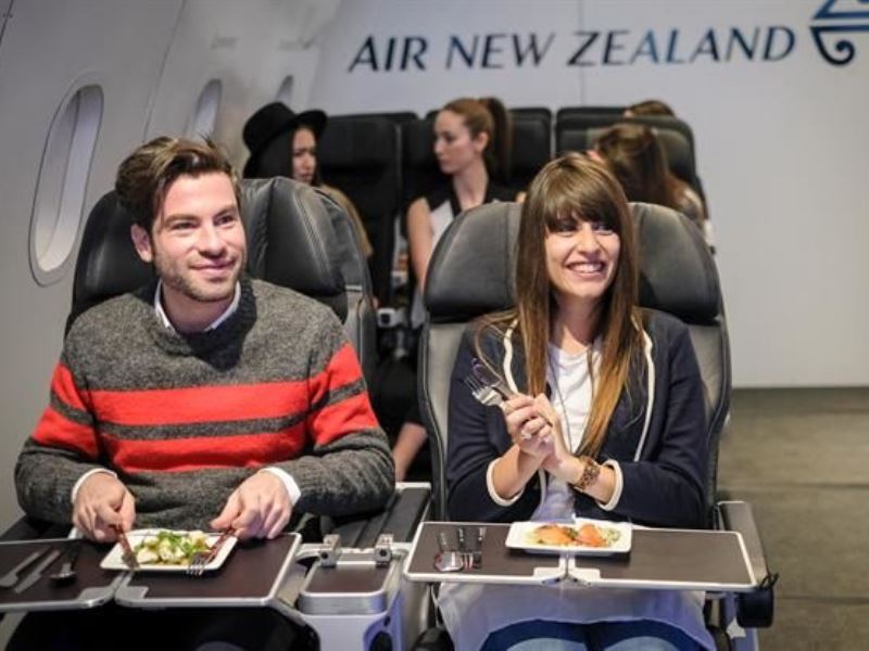 Air New Zealand Cafe; Uçuş Deneyiminin Bir Benzerini Karada Sunuyor