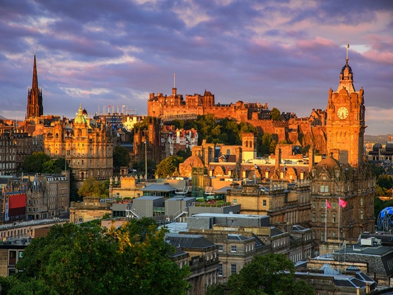 Skyscanner’ın Sahibi Ctrip Edinburgh Çağrı Merkezini Açacak