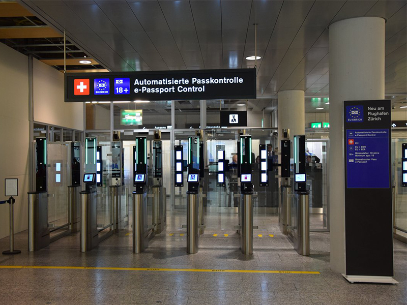 Zürih Havalimanı, Otomatik Pasaport Kontrolü İle Uzun Kuyrukları Ortadan Kaldırıyor