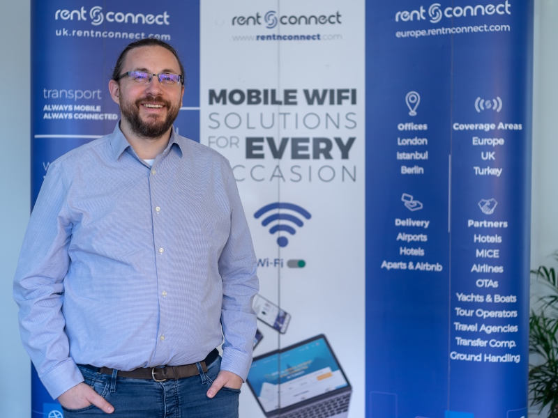 Rent‘n Connect ve Easy Point İşbirliği ile Gezginler Hep Online