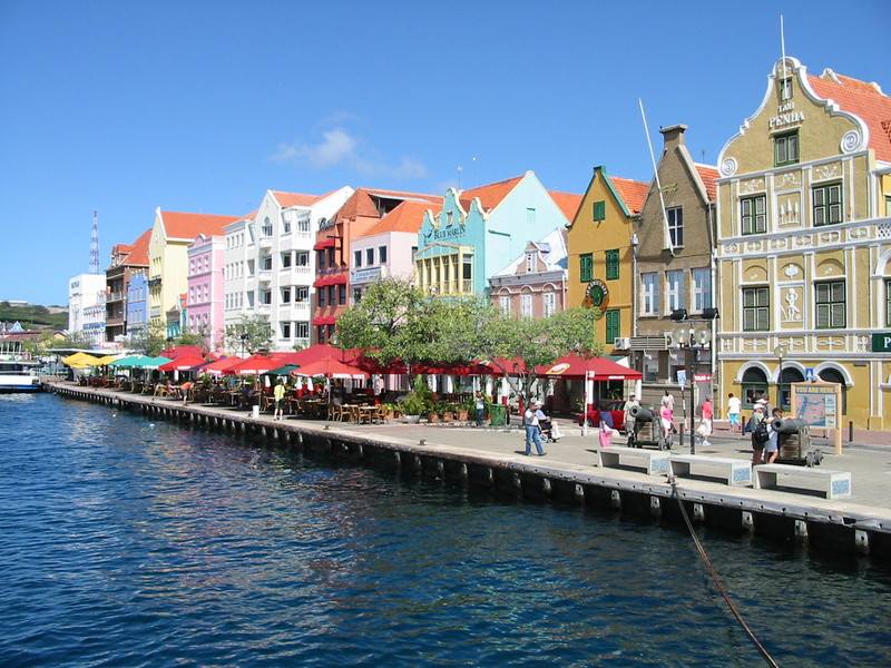 Karayiplerde Bir Cennet Willemstad