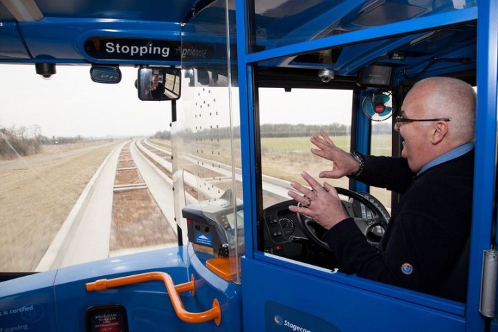 cambridgeshire-guided-busway-96-720x480