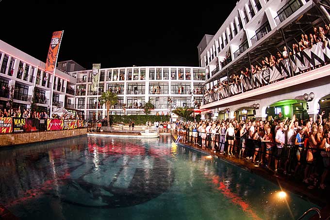 Ibiza’nın En İyi 10 Parti Mekanı!