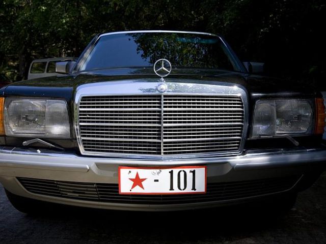 kuzey-kore-de-yasak-gunluk-yasam-kareleri-7